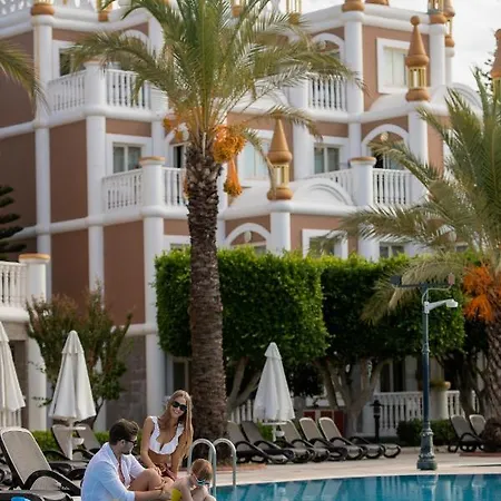 Kamelya Aishen Club & Aqua Ultra Kids Concept Side