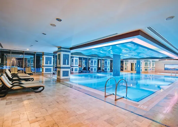 Kamelya Aishen Club & Aqua Ultra Kids Concept Side