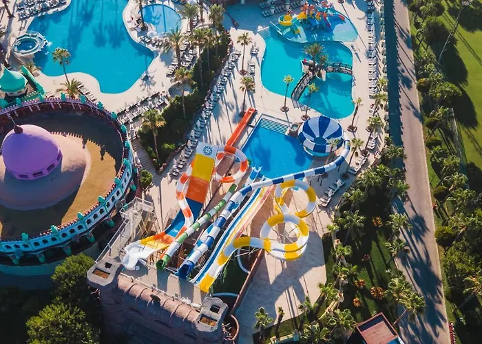 Kamelya Aishen Club & Aqua Ultra Kids Concept Semesteranläggning (resort) Side