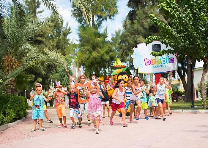 Kamelya Aishen Club & Aqua Ultra Kids Concept Complex