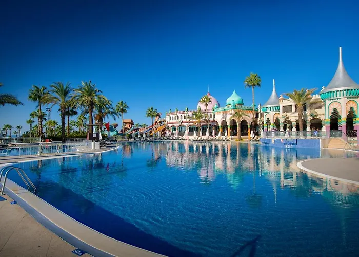 Resort Kamelya Aishen Club & Aqua Ultra Kids Concept Side