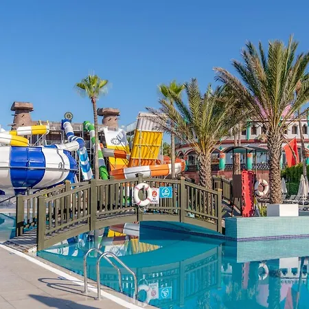 Hotel Kamelya Aishen Club & Aqua Ultra Kids Concept Side